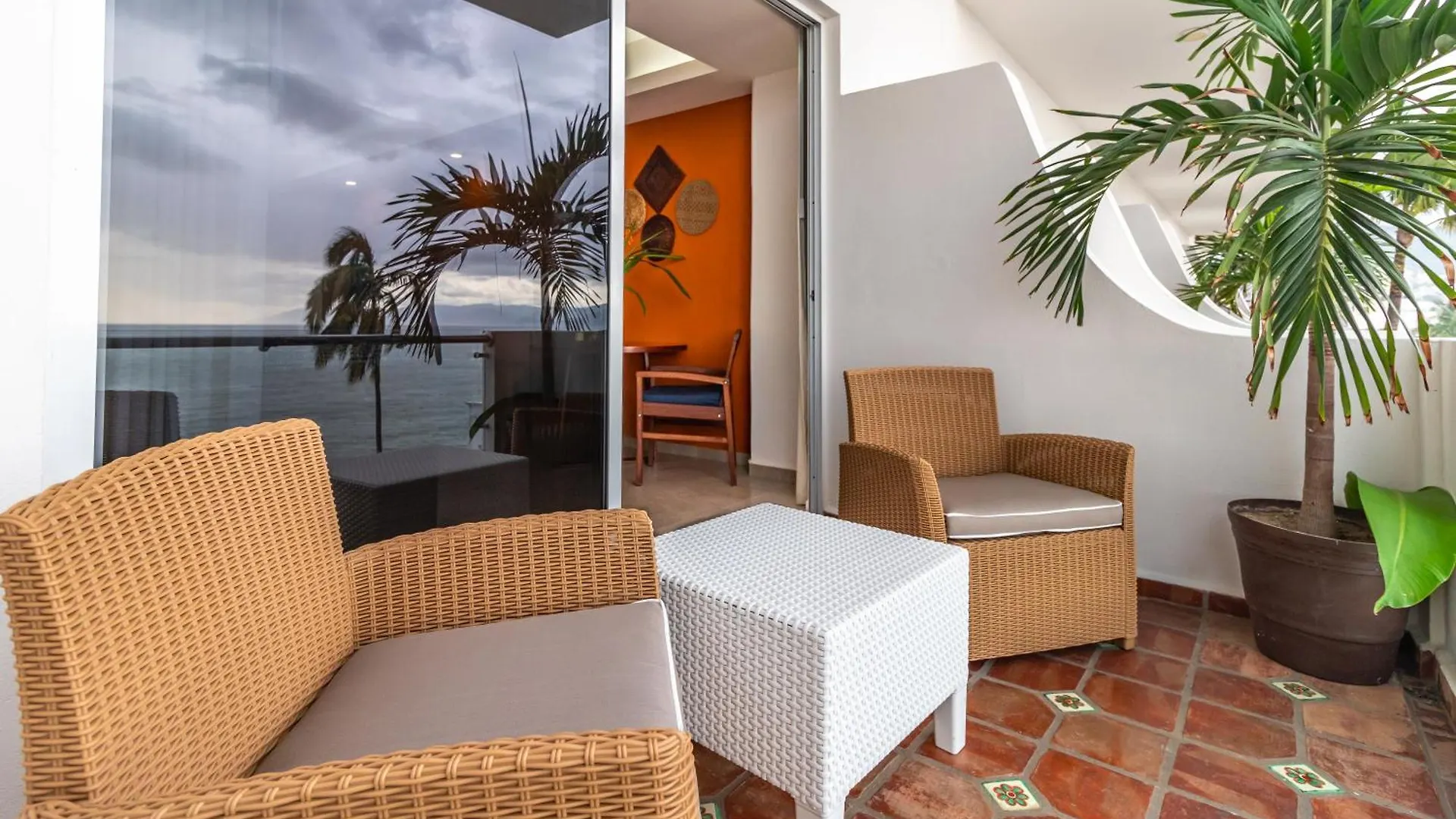 The Paramar Beachfront Boutique Hotel With Breakfast Included - Downtown Malecon Puerto Vallarta 4*,  Mexiko