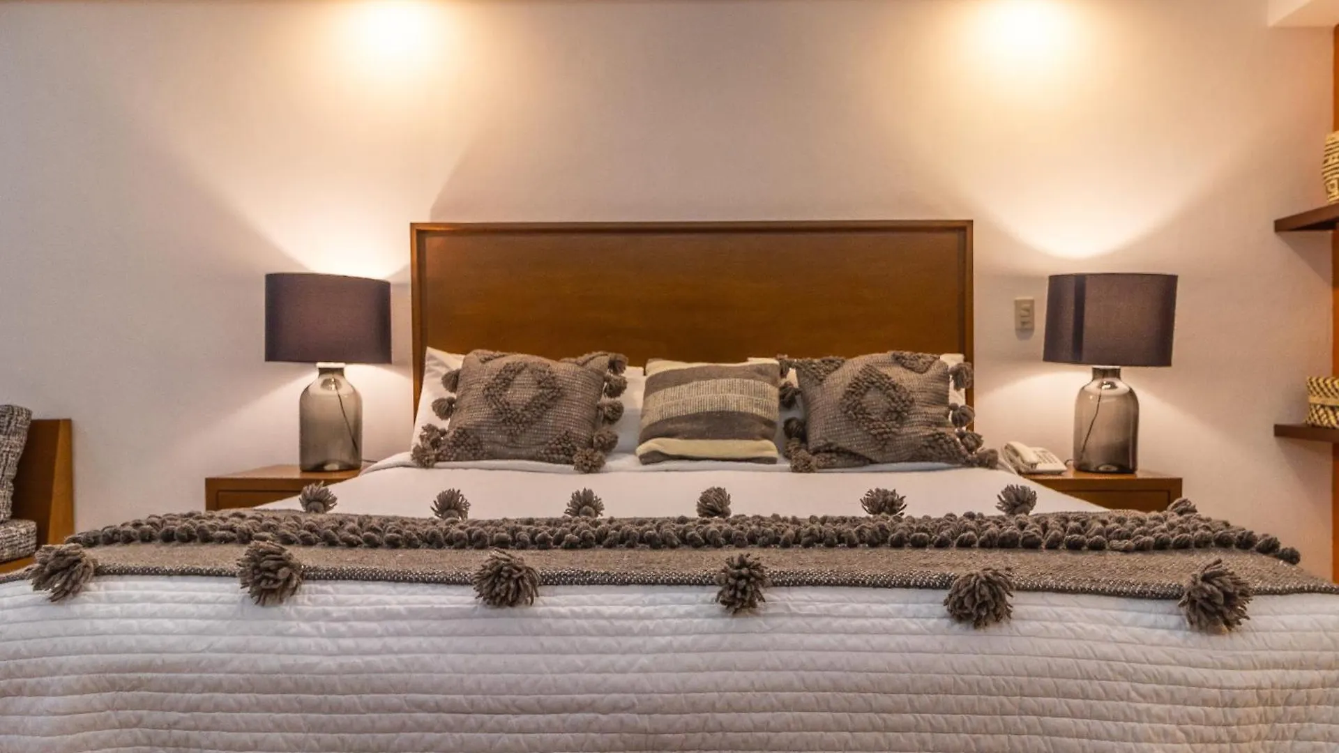 The Paramar Beachfront Boutique Hotel With Breakfast Included - Downtown Malecon Puerto Vallarta Mexique