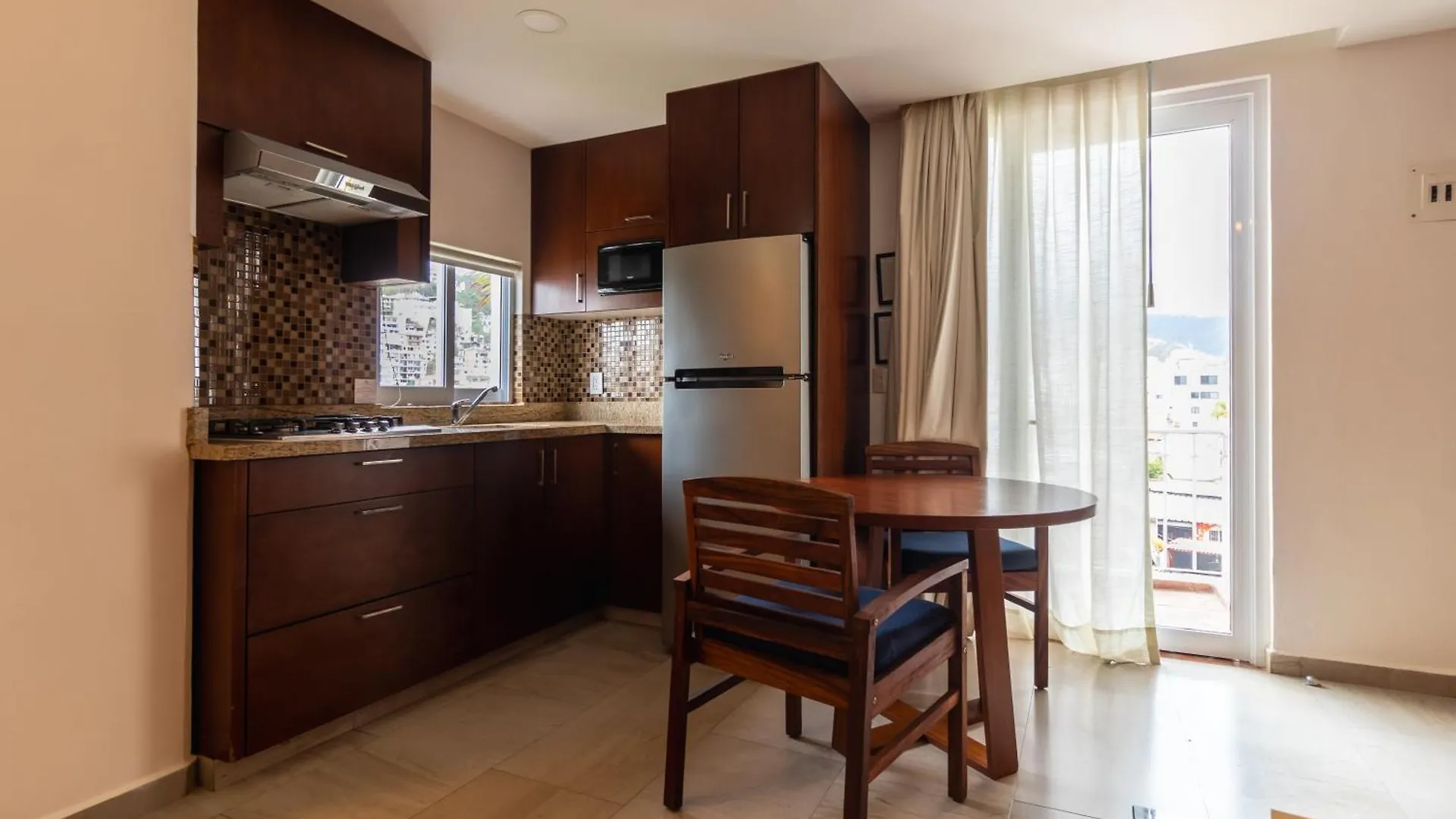 ****  The Paramar Beachfront Boutique Hotel With Breakfast Included - Downtown Malecon Puerto Vallarta Mexique