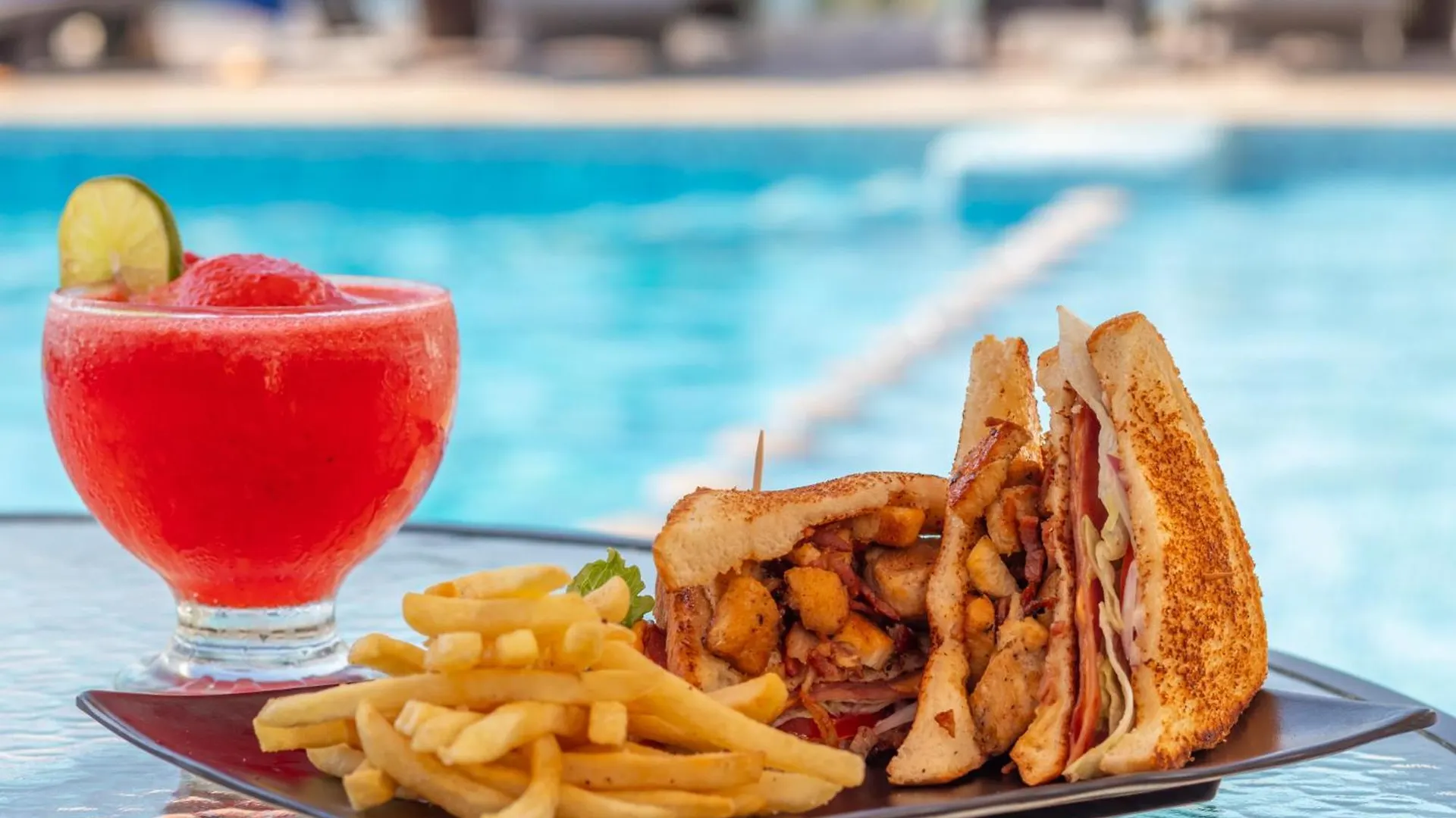 The Paramar Beachfront Boutique Hotel With Breakfast Included - Downtown Malecon Puerto Vallarta