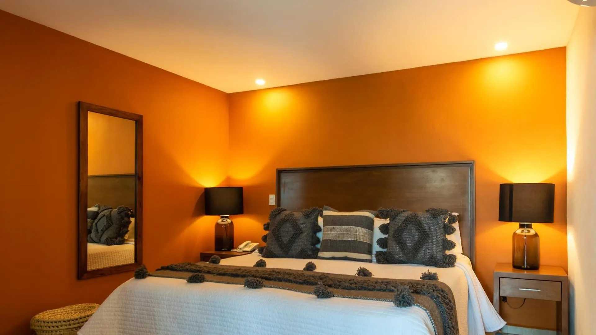 The Paramar Beachfront Boutique Hotel With Breakfast Included - Downtown Malecon Puerto Vallarta